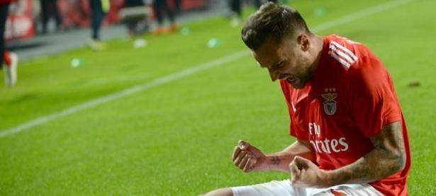 米兰体育官方-关于勒沃库森主场负于斯图加特，遭遇两连败的信息