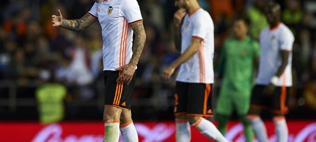 米兰体育网址-瓦伦西亚客场战平埃瓦尔，积分停滞的简单介绍