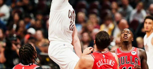 米兰体育官网app-包含芝加哥公牛后卫突破出色表现，打破尴尬局面的词条