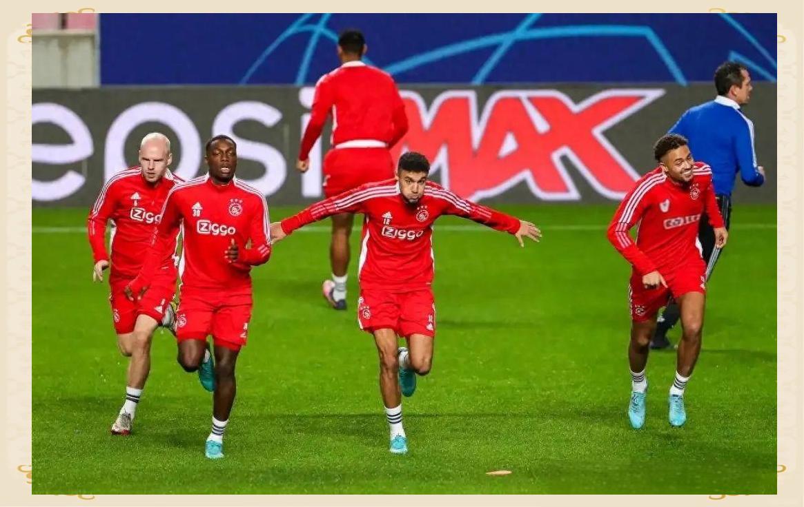 阿贾克斯逆转佛罗伦萨，晋级欧罗巴联赛决赛的简单介绍