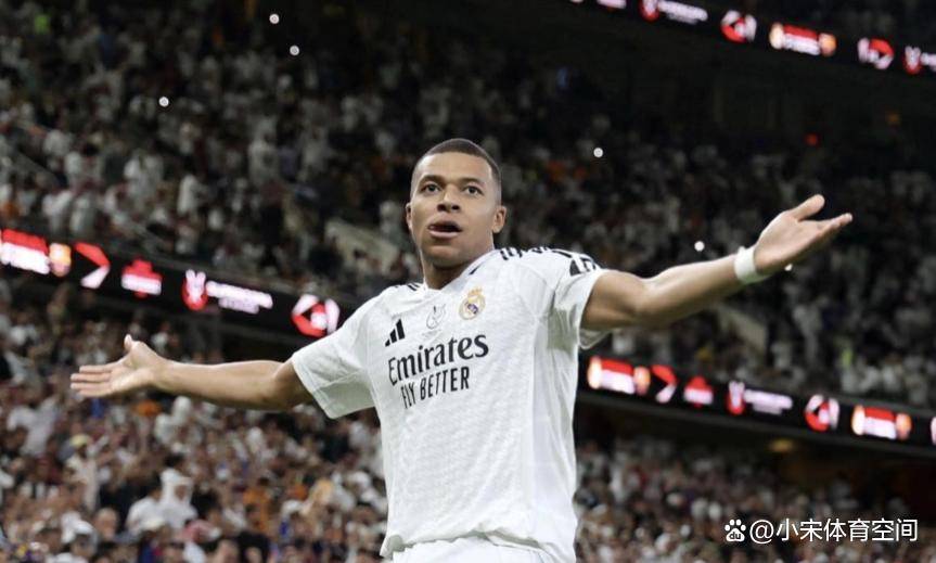 包含法国队全面碾压,小组头名稳坐不移的词条 包含法国队全面碾压,小组头名稳坐不移的词条